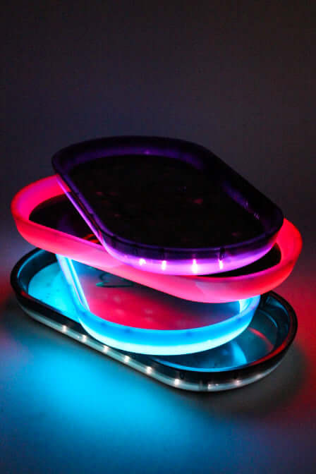 Acid Secs Bluetooth Speaker LED Rolling Tray
Acid Secs Productions Inc.
The Acid Secs Bluetooth Speaker LED RollingTray will sync with your device and play the music via Bluetooth while the LEDs blink to the beat of your tunes. Colour may vary slightly Included Acid Secs Bluetooth Speaker LED Rolling Tray Size: 35cm x 20cm x 3.7cm Rechargeable 3.7V 1050mAh Battery Type-C Charging Cable Tie-up Flannel Bag Packaging box Eligible for $15 Flat Rate Shipping